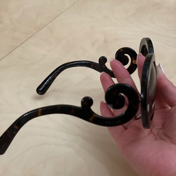 PRADA Minimal Baroque sunglasses - Picture 4 of 12